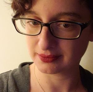 Meet your Posher, Adrienne